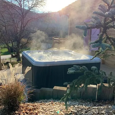 Chalet L'elegance - - Serviettes - Peignoirs - Lits Faits - Menage Inclus Rochesson