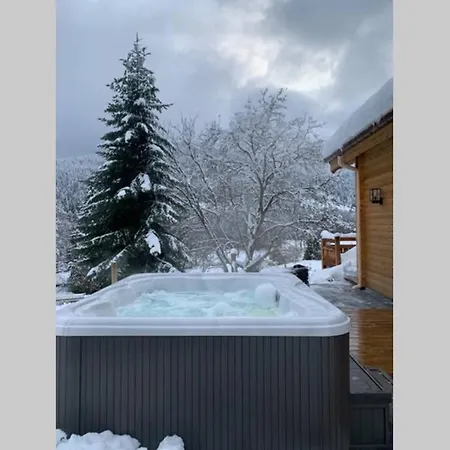 Chalet L'elegance - - Serviettes - Peignoirs - Lits Faits - Menage Inclus *
